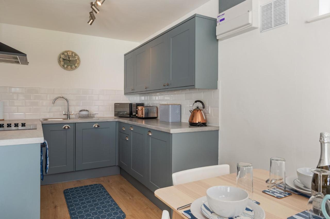 Coedrath Park 20 - Modern Apartment, Close To The * Saundersfoot